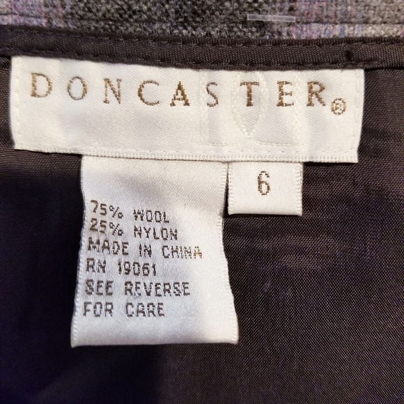 Nwt Doncaster wool blend plaid skirt - Picture 6 of 7